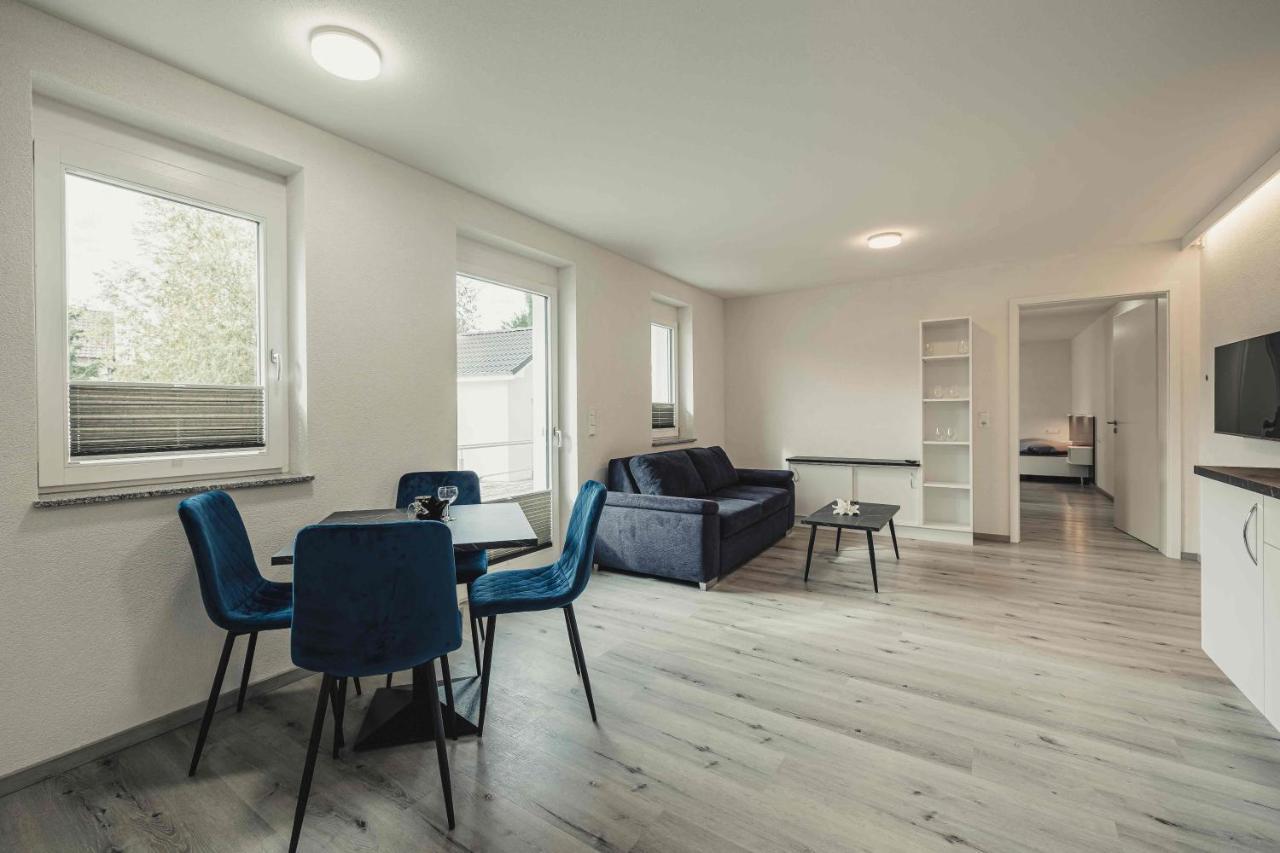 Ferienwohnungen Und Boardinghouse Heimbach In Renchen Eksteriør bilde